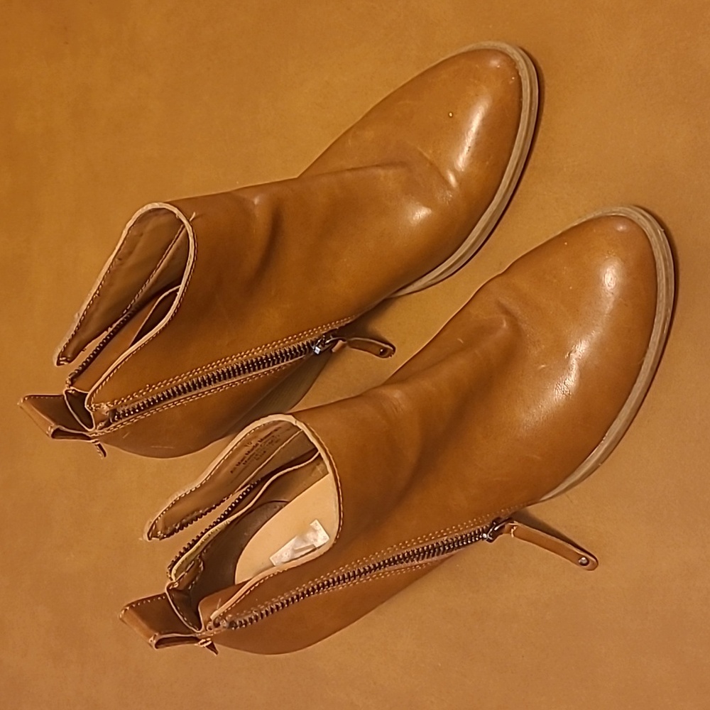 Dolce Vita faux leather zip boots size 10
